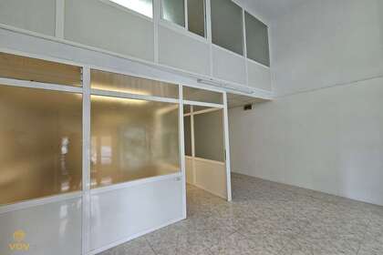 Commercial premise for sale in Barañain, Navarra (Nafarroa). 
