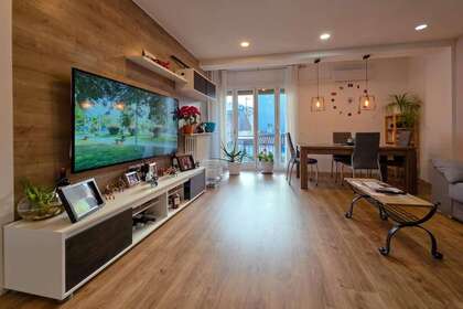 Flat for sale in Lleida, Lérida (Lleida). 