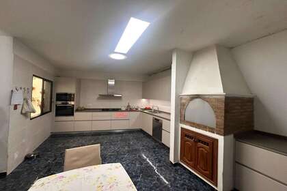 House for sale in San Juan de la Rambla, Santa Cruz de Tenerife, Tenerife. 