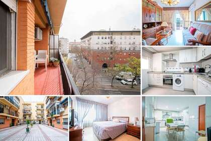 Flat for sale in Sevilla. 