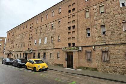 Flat for sale in Toledo. 
