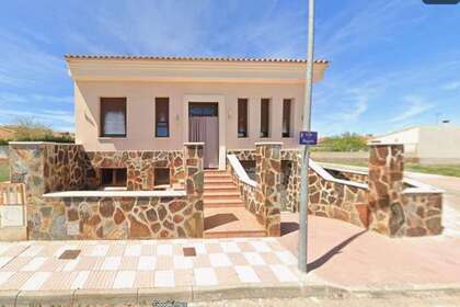 House for sale in Sonseca, Toledo. 