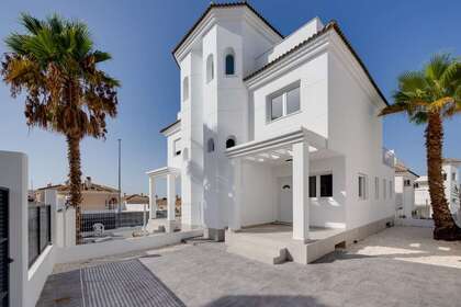 House for sale in San Fulgencio, Alicante. 