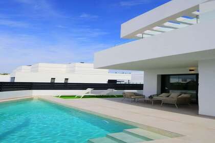 House for sale in Dolores, Alicante. 