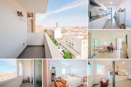Flat for sale in Sevilla. 