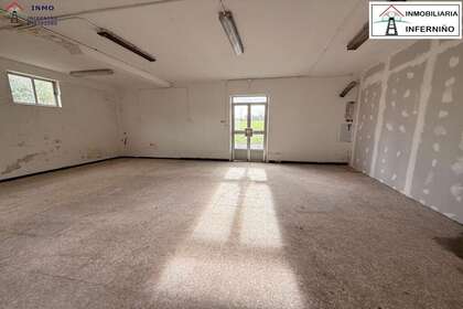 Obchodní prostory v San Sadurniño, La Coruña (A Coruña). 