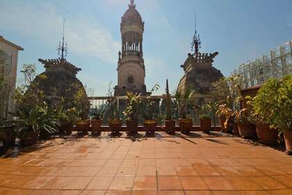 Penthouse venda em Barcelona. 