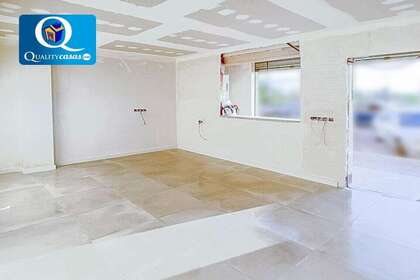 Commercial premise for sale in Derramador (elche) (pda), Alicante. 