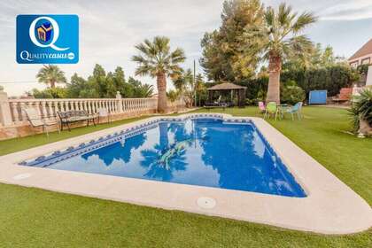 House for sale in Mutxamel/Muchamiel, Alicante. 