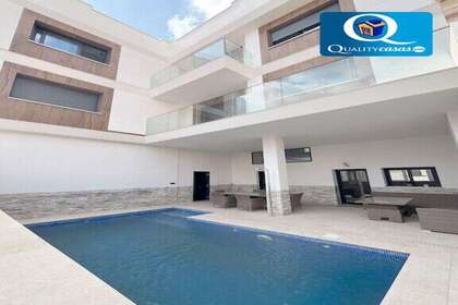 House for sale in Mutxamel/Muchamiel, Alicante. 