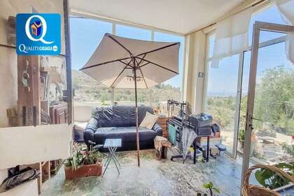 House for sale in Busot, Alicante. 