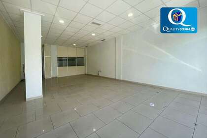 Commercial premise for sale in Derramador (elche) (pda), Alicante. 