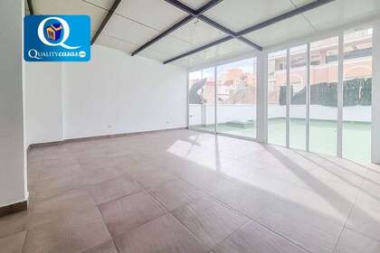 House for sale in Alicante/Alacant. 