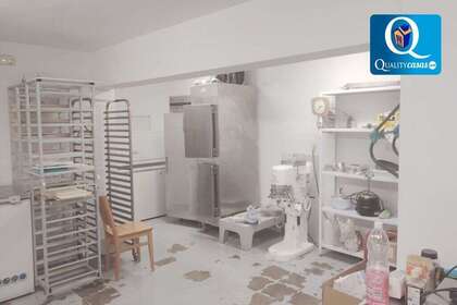 Local comercial venta en Jijona/Xixona, Alicante. 