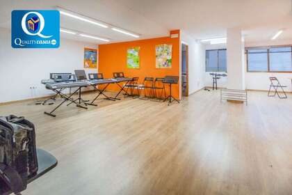 商业物业 出售 进入 Alicante/Alacant. 