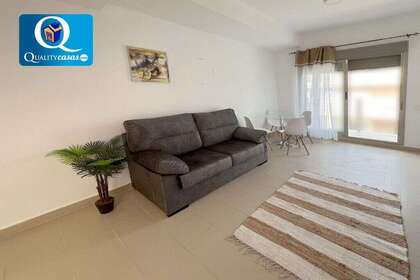 Flat for sale in Guardamar del Segura, Alicante. 