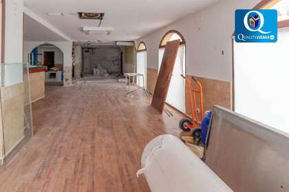 Commercial premise for sale in Campello (el), Alicante. 