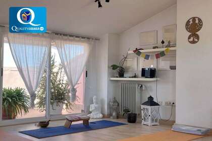 联排别墅 出售 进入 Petrer, Alicante. 