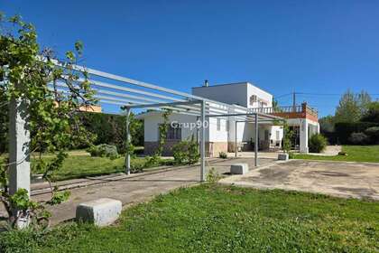Casa venta en Lleida, Lérida (Lleida). 