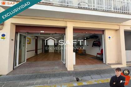 商业物业 出售 进入 Pineda de Mar, Barcelona. 