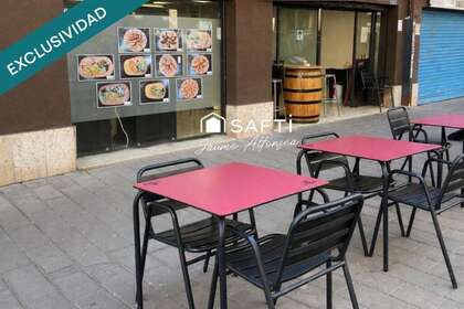 Commercial premise for sale in Viladecans, Barcelona. 