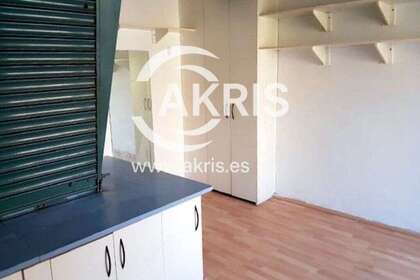 Commercial premise for sale in Mataró, Barcelona. 