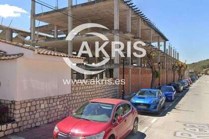 Building for sale in Valfermoso de Tajuña, Guadalajara. 