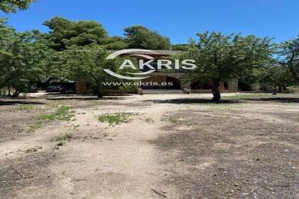 House for sale in Mazarambroz, Toledo. 