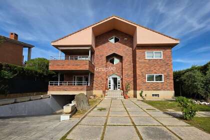 House for sale in Lleida, Lérida (Lleida). 