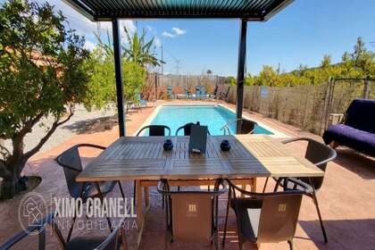 Townhouse for sale in Sagunto/Sagunt, Valencia. 
