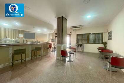 Local comercial venta en Agost, Alicante. 