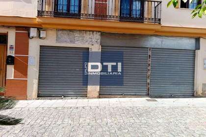 Obchodní prostory na prodej v Bormujos, Aljarafe, Sevilla. 