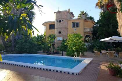 Apartment for sale in Gandia, Valencia. 