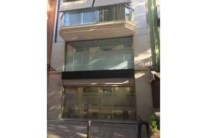 Commercial premise for sale in Gandia, Valencia. 