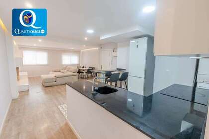 Wohnung zu verkaufen in Alicante/Alacant. 