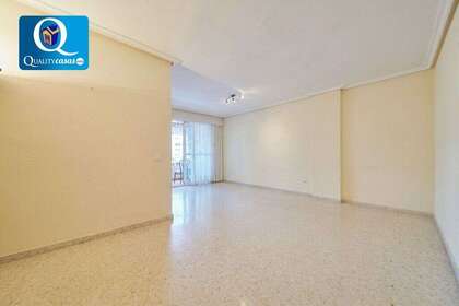 Апартаменты Продажа в Playa de San Juan, Alicante. 