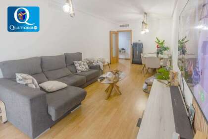 Апартаменты Продажа в Agost, Alicante. 