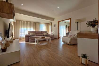 Flat for sale in Lleida, Lérida (Lleida). 