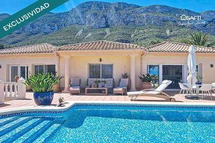 House for sale in Dénia, Alicante. 