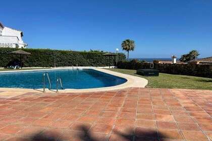 Cluster house for sale in San luis de sabinillas, Málaga. 