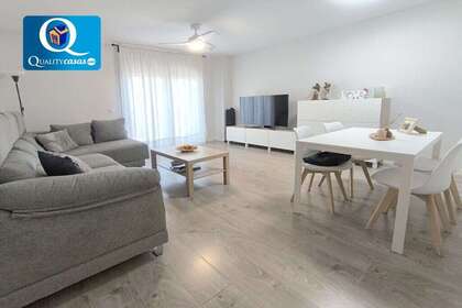 Flat for sale in Novelda, Alicante. 
