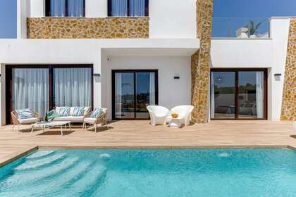House for sale in Finestrat, Alicante. 