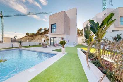 House for sale in Finestrat, Alicante. 