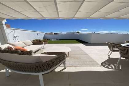House for sale in Pilar de la Horadada, Alicante. 