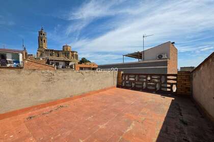 House for sale in Almarza, Soria. 