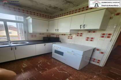 Piso venta en Narón, La Coruña (A Coruña). 