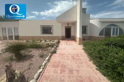 House for sale in Mutxamel/Muchamiel, Alicante. 