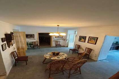 House for sale in El Saucejo, Sierra Sur, Sevilla. 