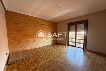 Apartment for sale in León. 