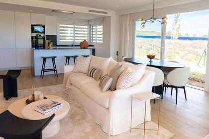 Flat for sale in Estepona, Málaga. 